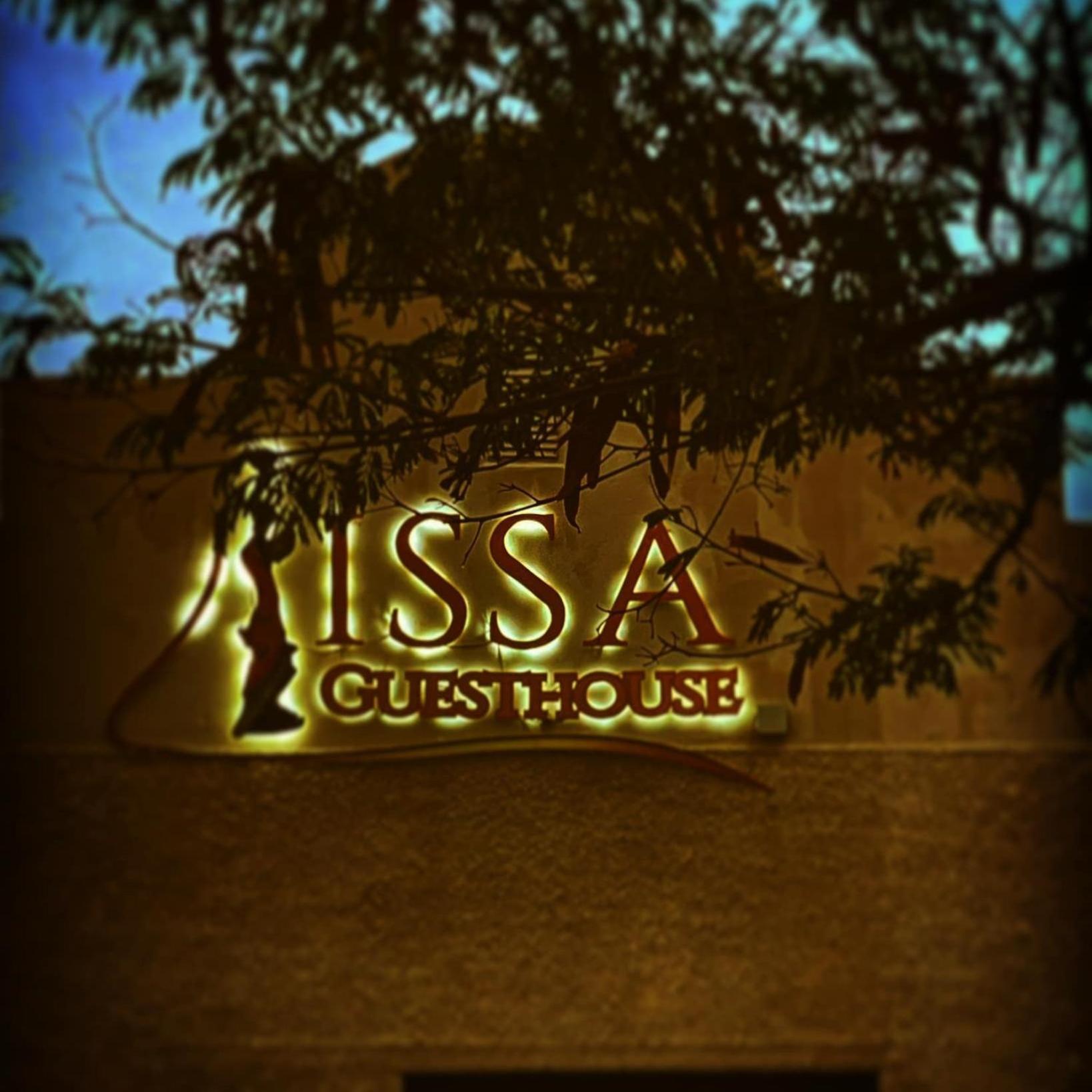 Issa Guesthouse Usakos Esterno foto